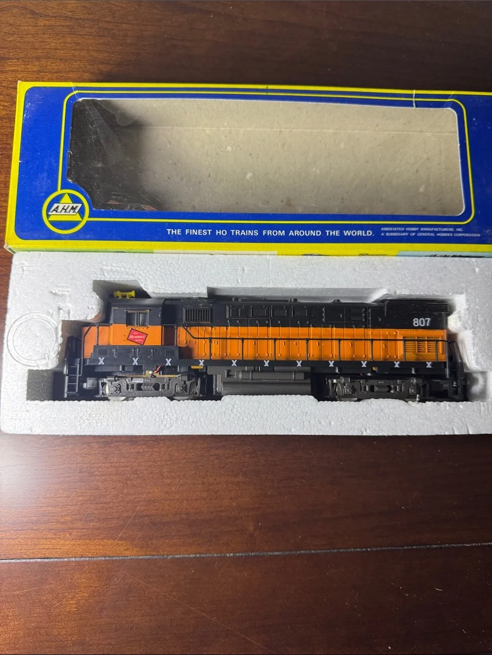 AHM Milwaukee HO Scale Diesel Locomotive (New)